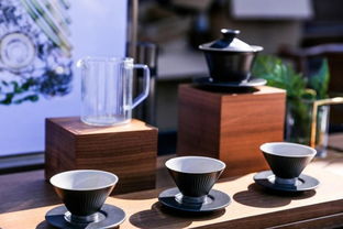 做世界的中國茶 小罐茶與世界知名餐飲雜志共同打造 最美村宴